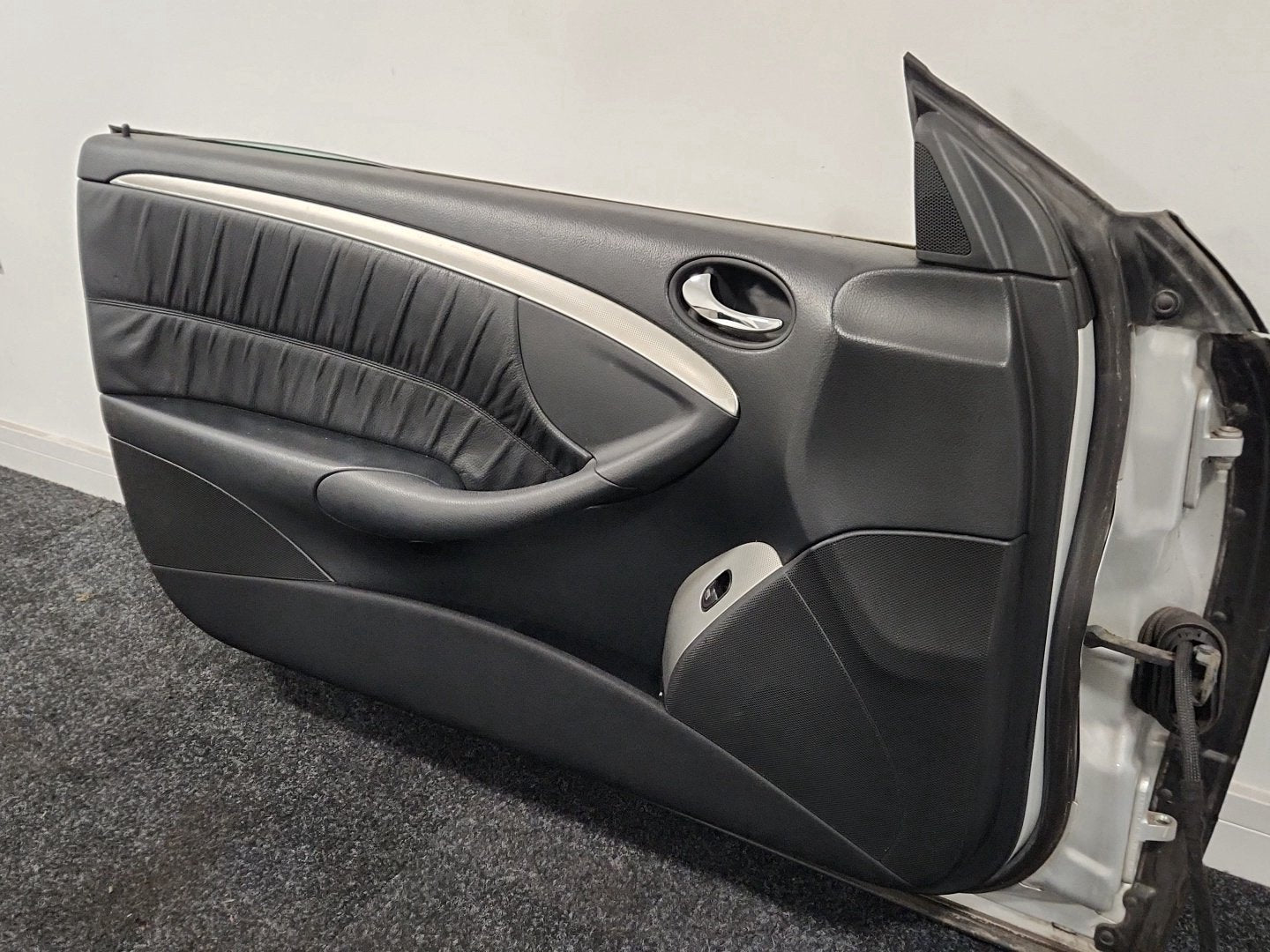 Mercedes CLK-Class C209 Convertible Front Left Complete Door in Iridium Silver
