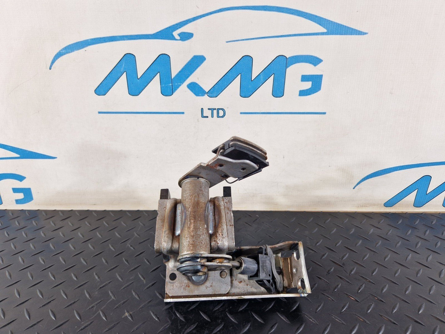 AUDI Q7 4L GENUINE FOOT BRAKE MECHANISM 7L0721812