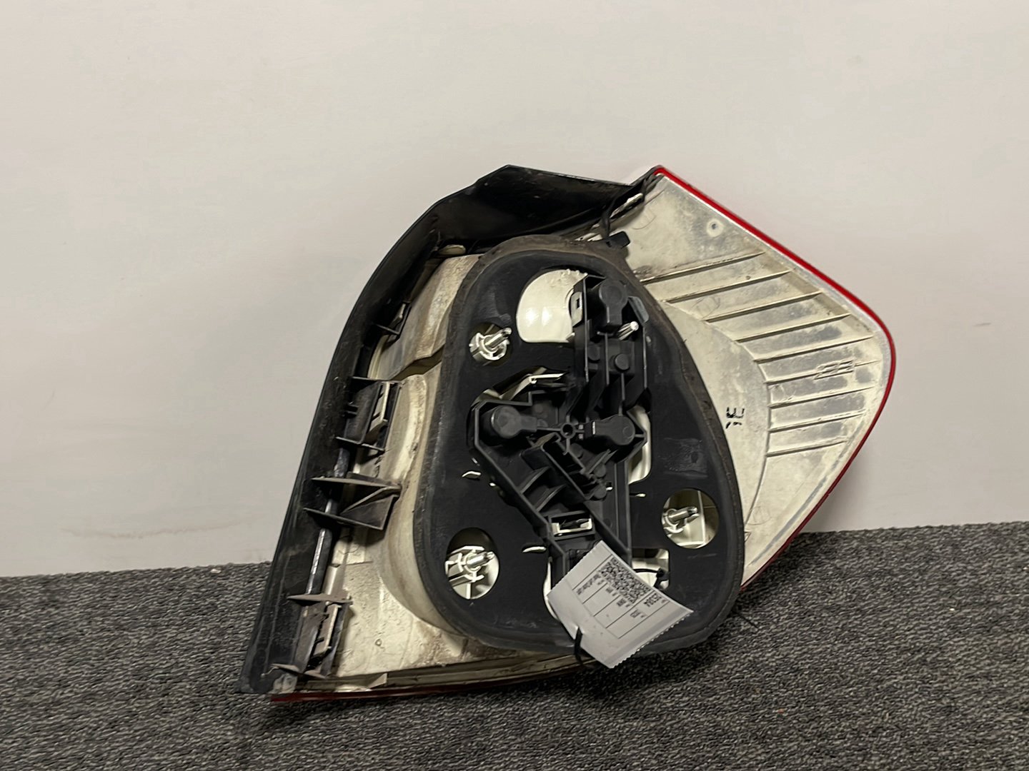 2025 BMW 116i E87 Genuine Rear Left N/S Passenger Tail Light 6924501