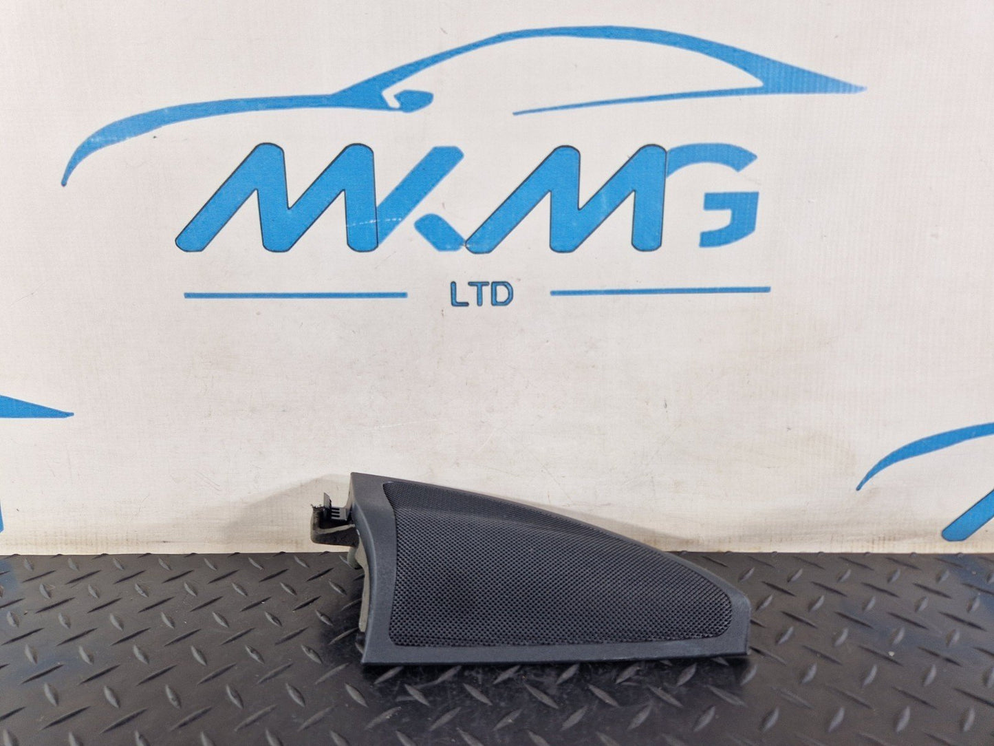 11-19 MERCEDES BENZ ML W166 RIGHT DOOR TRIANGLE SPEAKER A1667200244