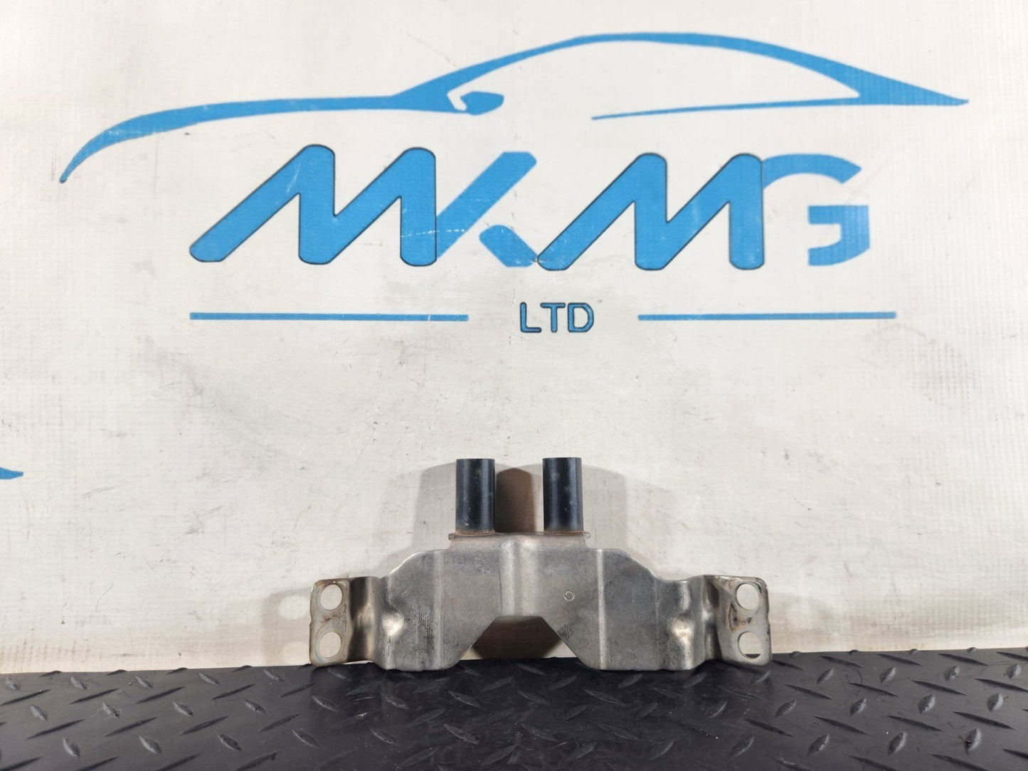 13-23 RANGE ROVER SPORT L494 EXHAUST PIPE BRACKET MOUNT HOLDER 4H2Q5K229FB