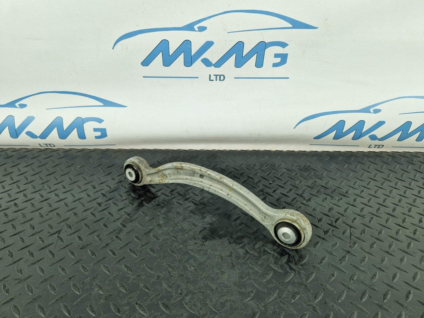 14-21 MERCEDES BENZ C200 W205 REAR RIGHT O/S WISHBONE CONTROL ARM A2043502206