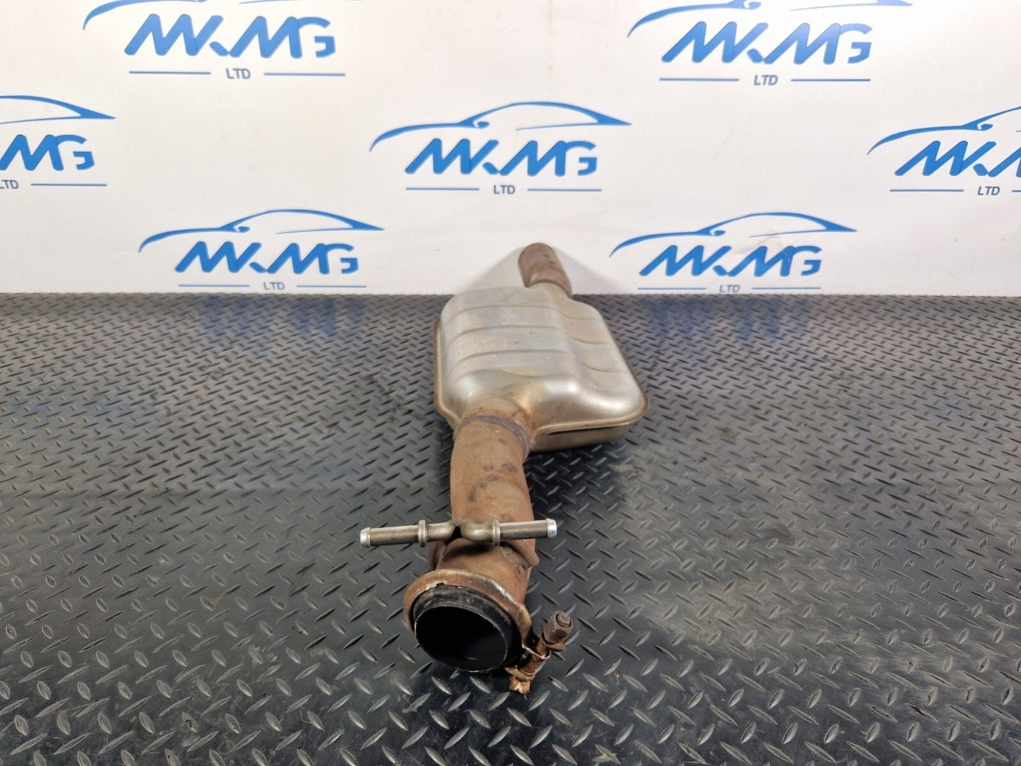 14-21  MERCEDES BENZ C-CLASS W205 EXHAUST MUFFLER SILENCER A2054910001