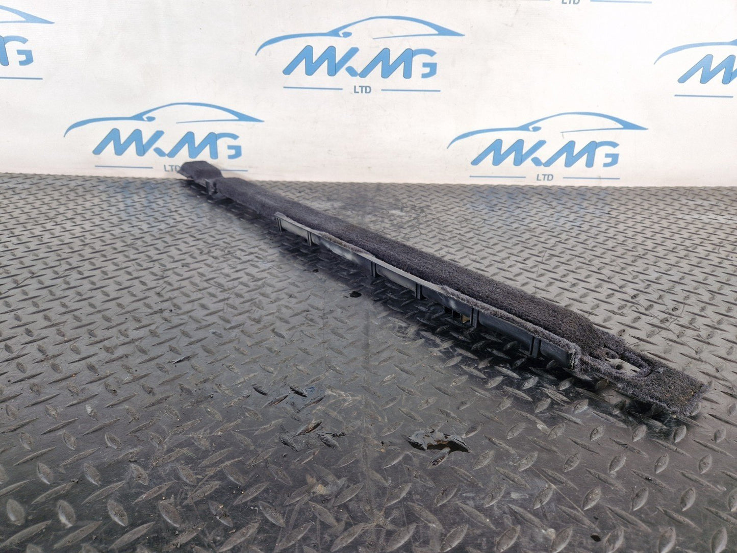13-23 RANGE ROVER SPORT L494 GENUINE LOADSPACE INFILL PANEL DK62-46067-A