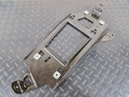 10-15 AUDI Q7 4L OEM REAR RIGHT O/S AMPLIFIER HOLDER MOUNT BRACKET 4L0035464F