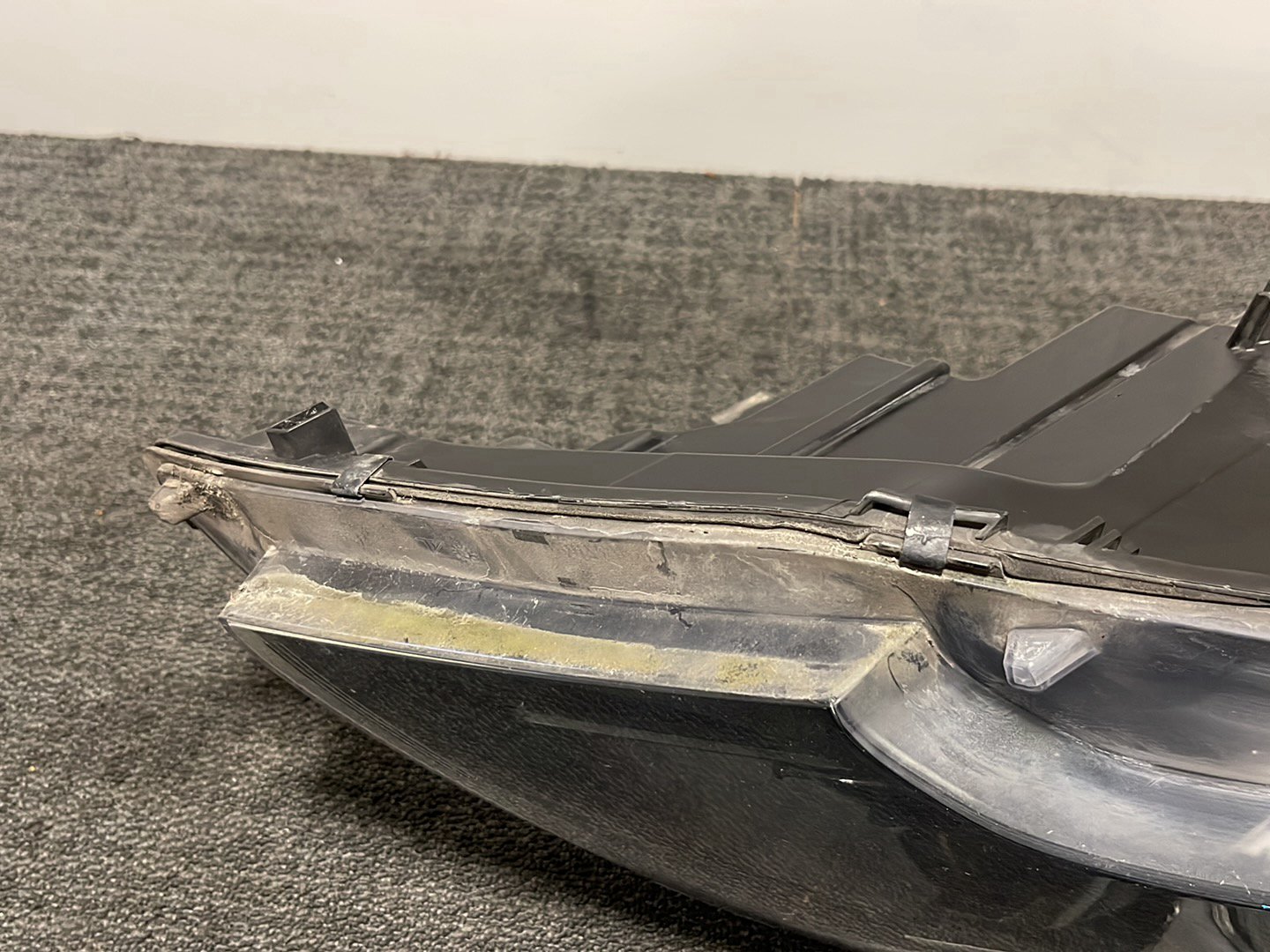 Vauxhall Zafira MK3 (C) (A3470) MPV Front Right O/S Driver Headlight 39009024