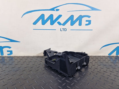 16-19 AUDI A4 B9 S-LINE GENUINE COMFORT CONTROL MODULE BRACKET HOLDER 8W0907368