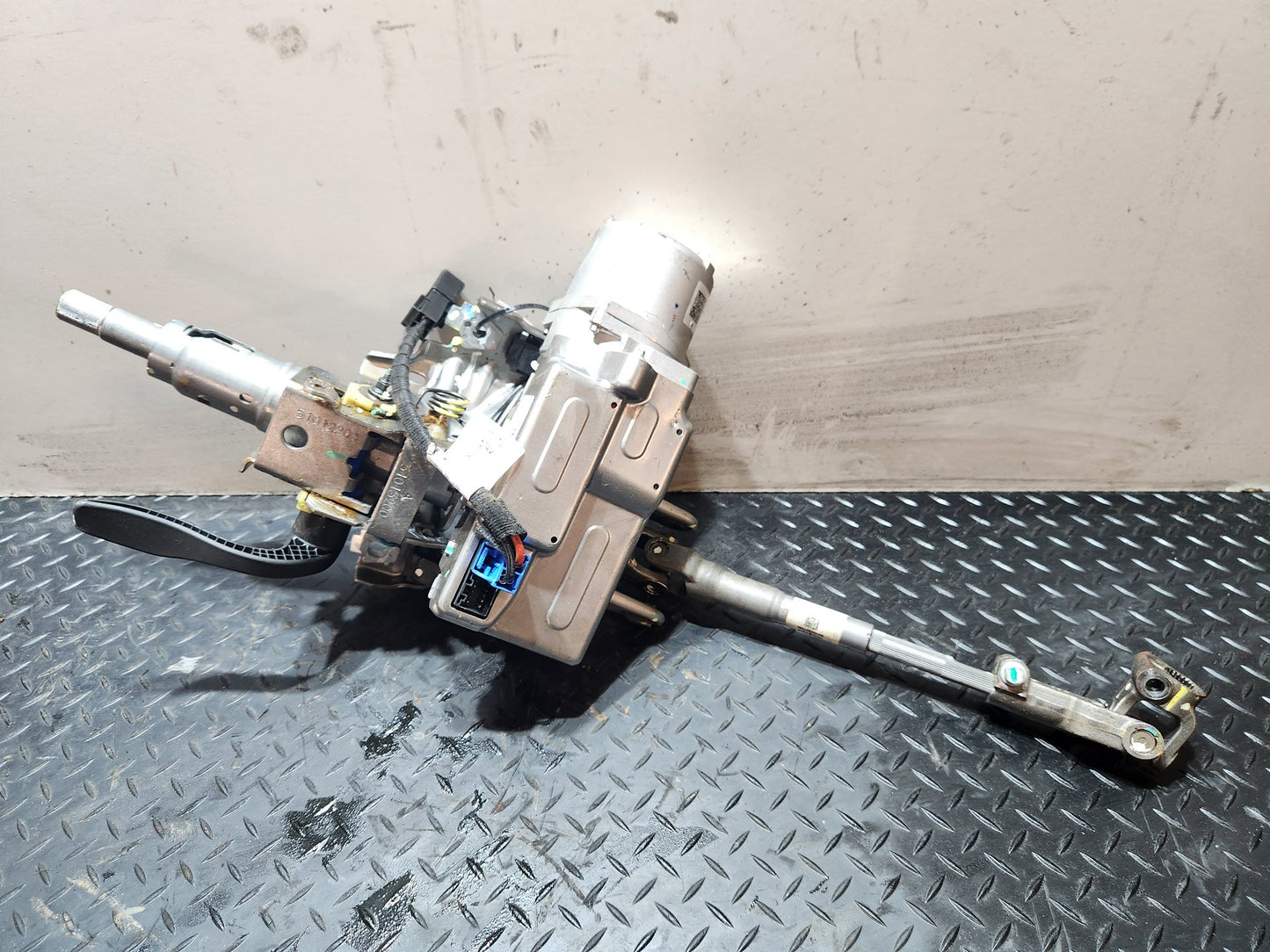 Vauxhall Mokka MK1 (G1U0) SUV 1.6L Diesel Genuine Steering Column 95494129