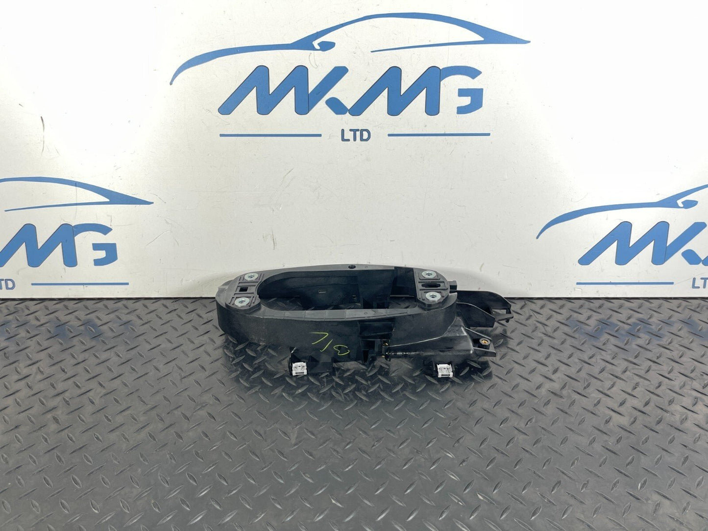 16-23 AUDI A5 F5 S-LINE GEAR SHIFTING MECHANISM MOUNTING FRAME 8W2863531