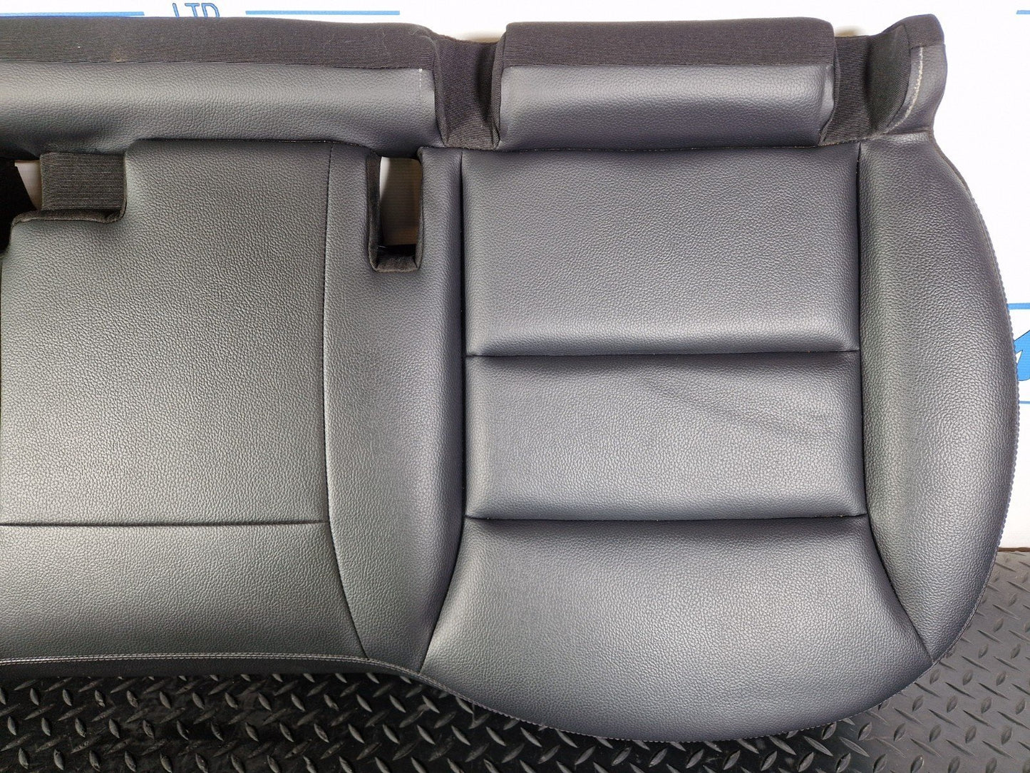 12-18 MERCEDES BENZ B-CLASS W246 OEM REAR BLACK LEATHER BENCH SEAT A2469201500