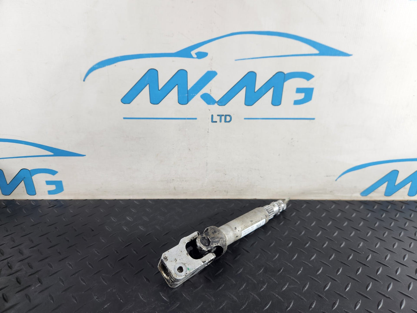 Mercedes-Benz Sprinter W907 Genuine Lower Steering Column Shaft A9074604100