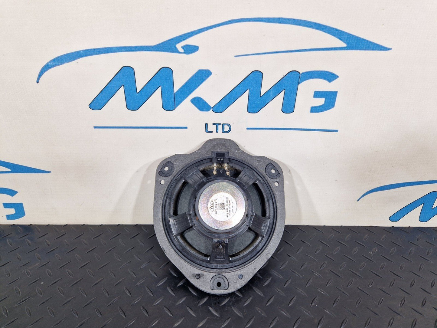 AUDI A5 F5 GENUINE PASSENGER SIDE REAR DOOR SPEAKER 8W7035411