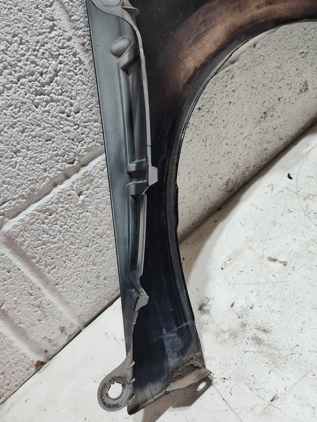 Peugeot 308 MK1 (T7) Front Left N/S Passenger Wing Fender Panel in Black KTV