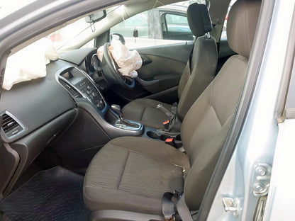2015 Vauxhall Astra MK6 (J) (A3400)