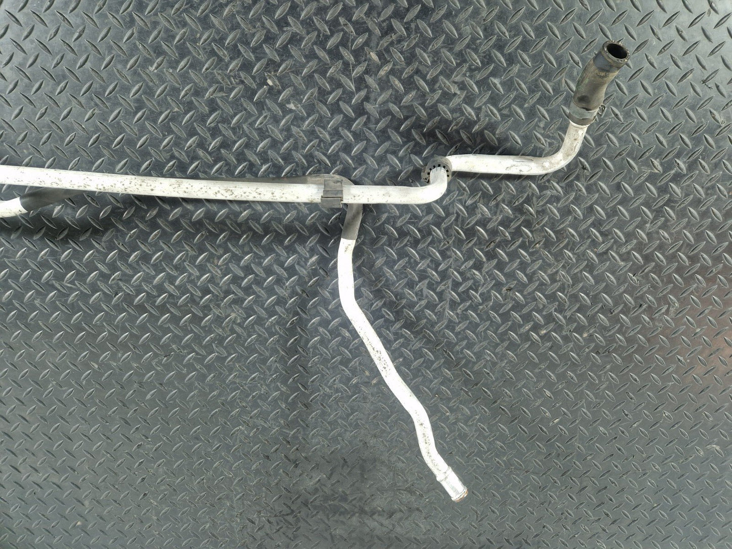 10-15 AUDI Q7 4L OEM 3.0 TDI CRCA ENGINE COOLANT WATER HOSE PIPE TUBE 7L0815802