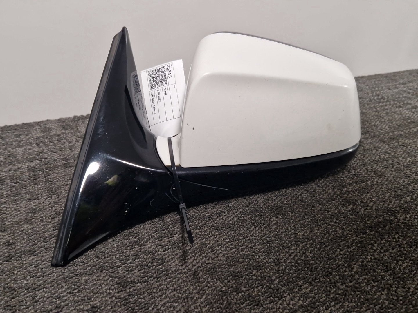 BMW 5 Series F10 Genuine Front Left N/S Passenger Door Wing Mirror in White