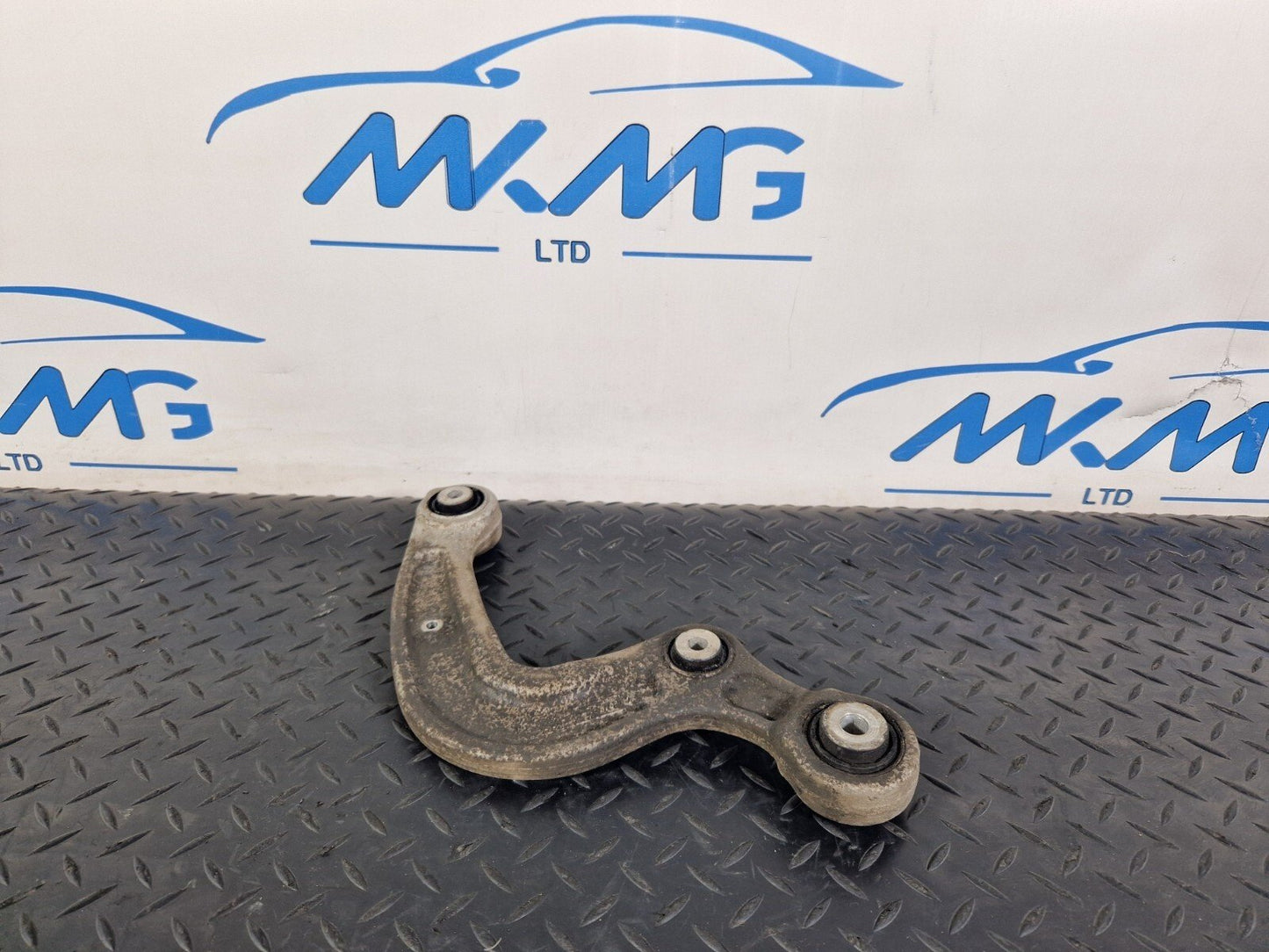GENUINE AUDI A4 B9 A5 S5 F5 REAR LEFT OR RIGHT CONTROL ARM 8W0505361E