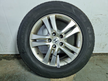 Honda CR-V MK3 FL (RE58) 17" Alloy Wheel with Tyre ~6mm 225/65/17