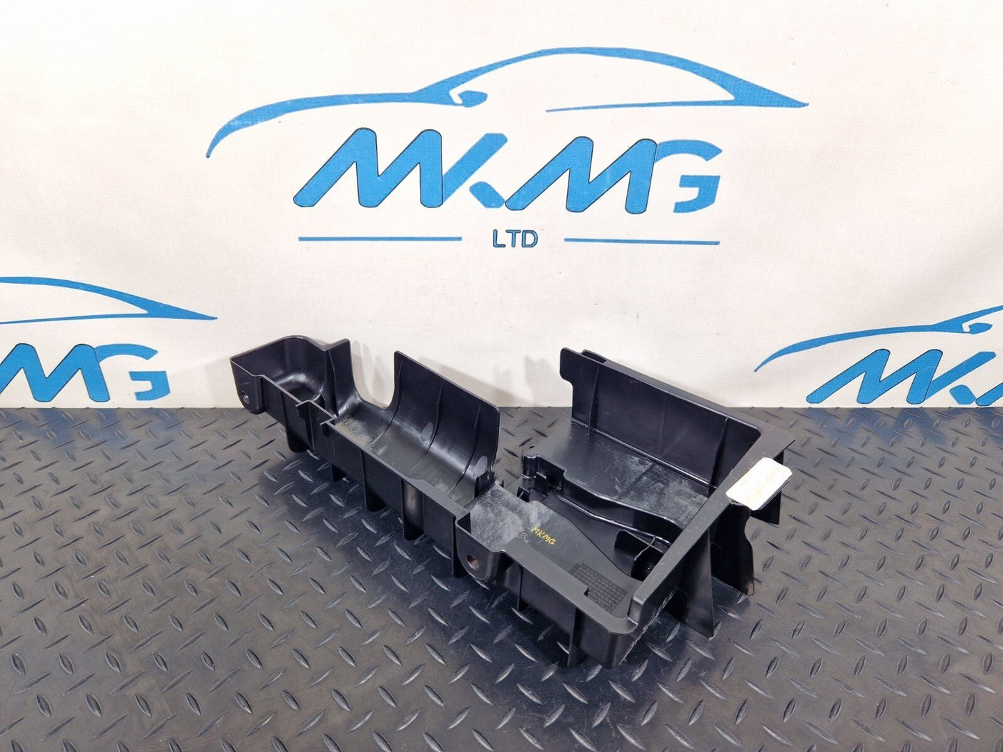 14-21 MERCEDES BENZ W205 GENUINE OEM TRUNK BOOT TOOL STORAGE TRAY A2058990014