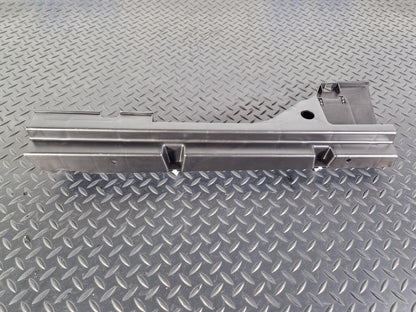 14-19 MERCEDES BENZ GLA X156 OEM RIGHT QUARTER PANEL TRIM BRACKET A1568901200