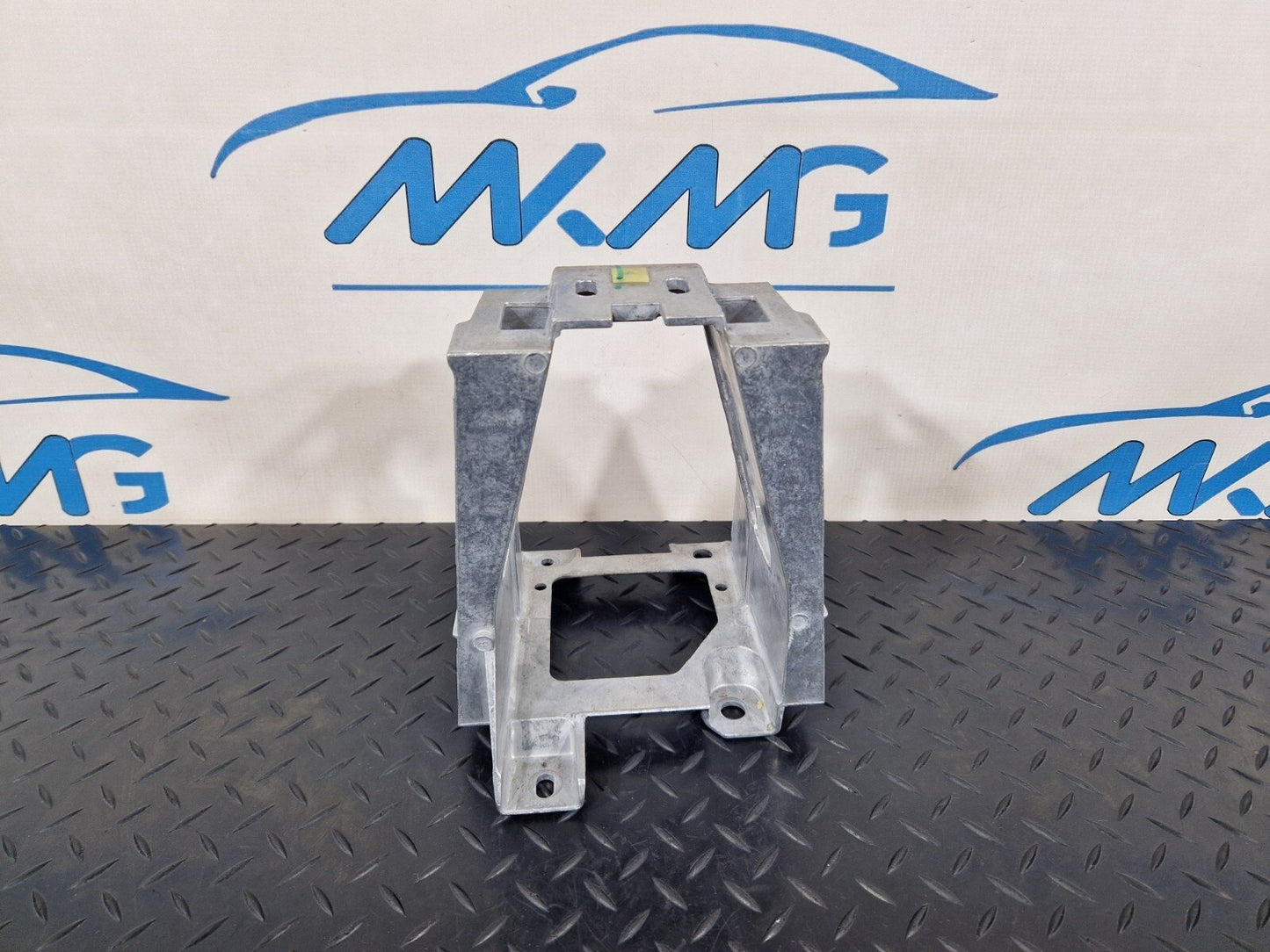 14-21 BMW 2 SERIES GRAN TOURER F45 F46 CENTRE CONSOLE BRACKET REAR 9274404
