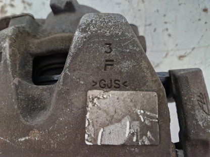 16-19 AUDI A4 B9 GENUINE FRONT LEFT PASSENGER SIDE BRAKE CALIPER 8W05BQ