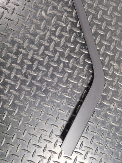 19-ON RANGE ROVER EVOQUE L551 REAR LEFT MOULDING TRIM K8D2045D71A
