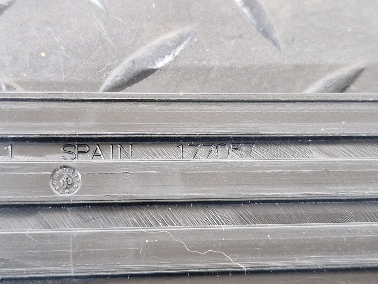 BMW X5 E70 Genuine Front Entrance Door Sill Cover Plate Trim 7205263