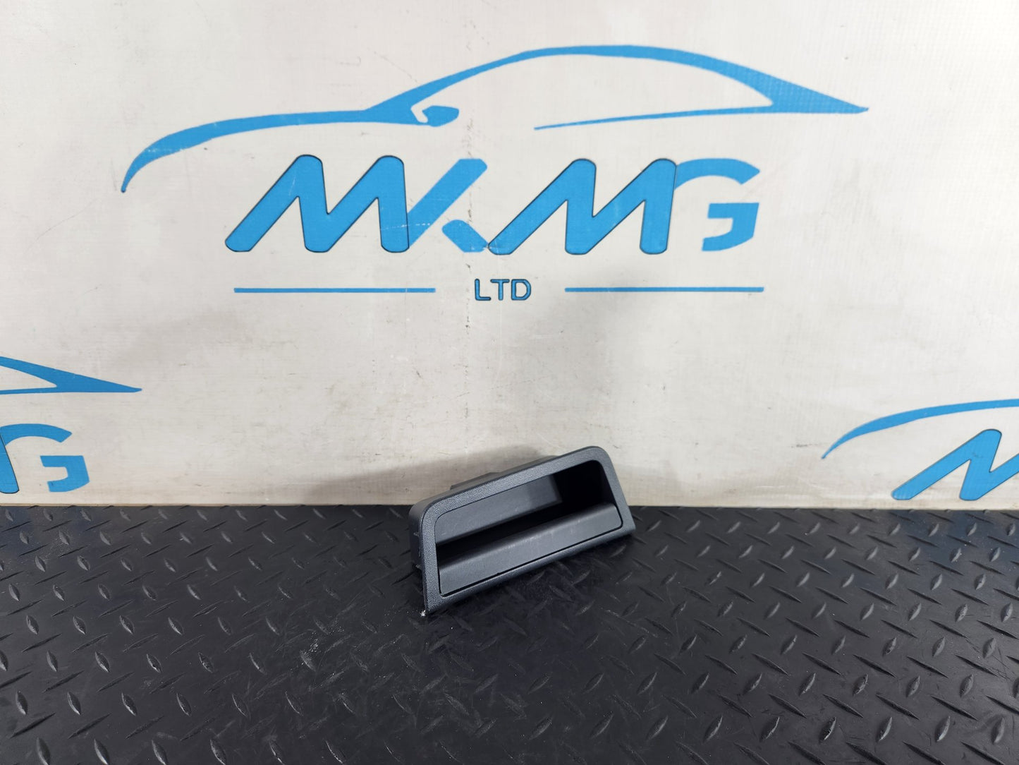 Land Rover Range Rover Evoque L551 Front Left N/S Door Trim K8D2-434A43-AB