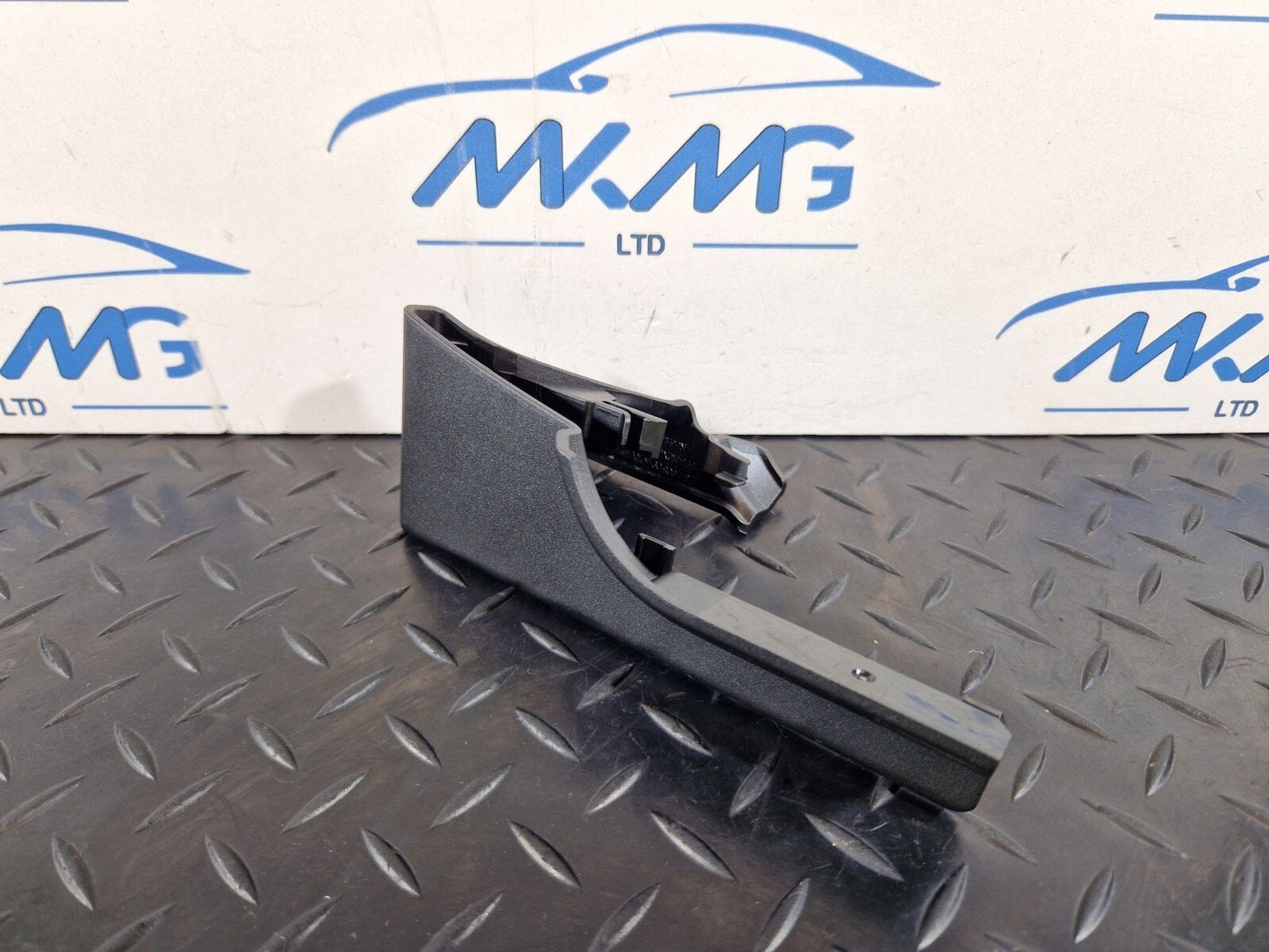 14-21 BMW 2 SERIES 218d GRAN TOURER F46 TRIM COVER RIGHT O/S PANEL 7341908