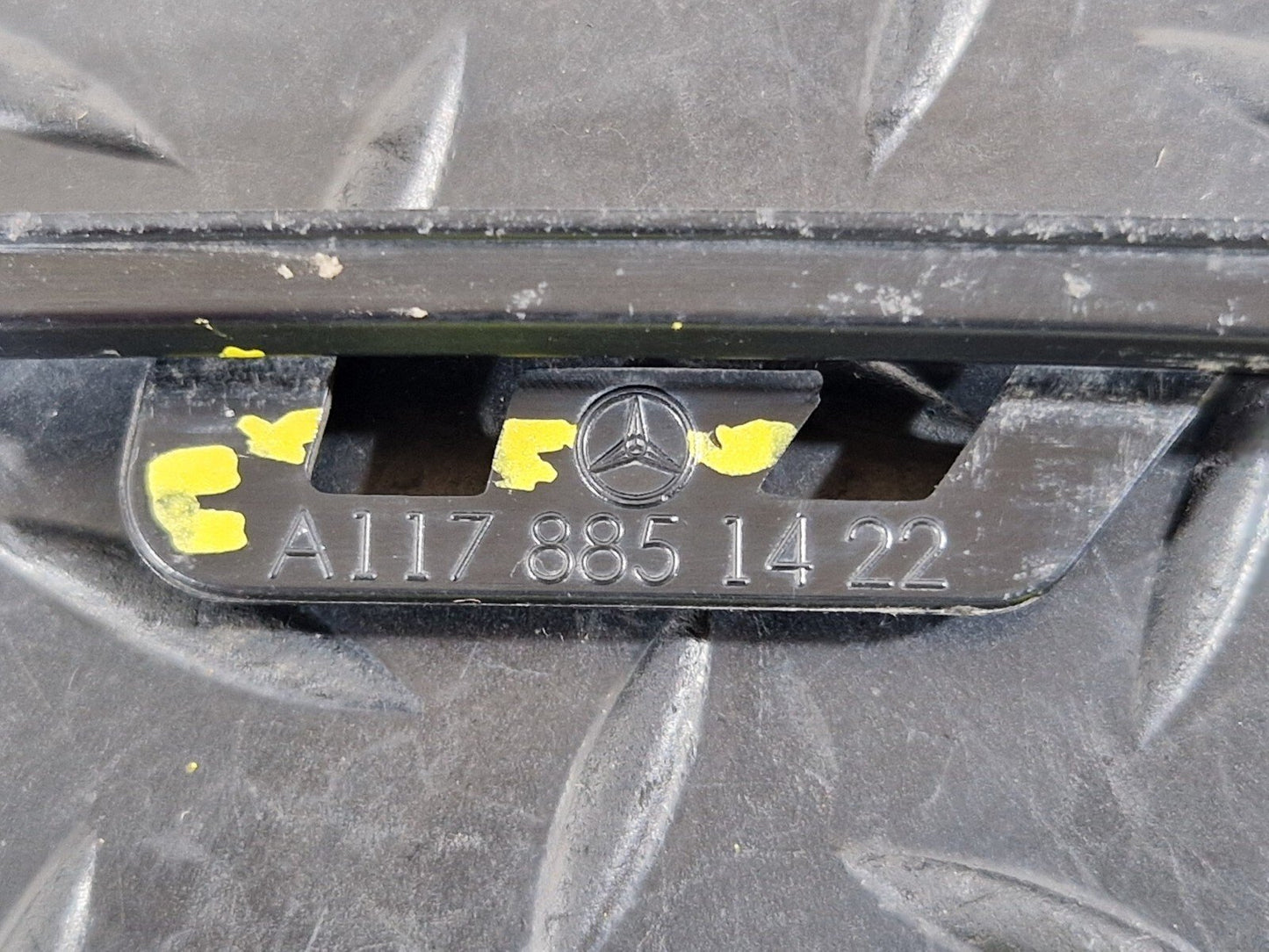 13-19 MERCEDES BENZ CLA C117 AMG FRONT RIGHT BUMPER SPOILER SKIRT A1178851422
