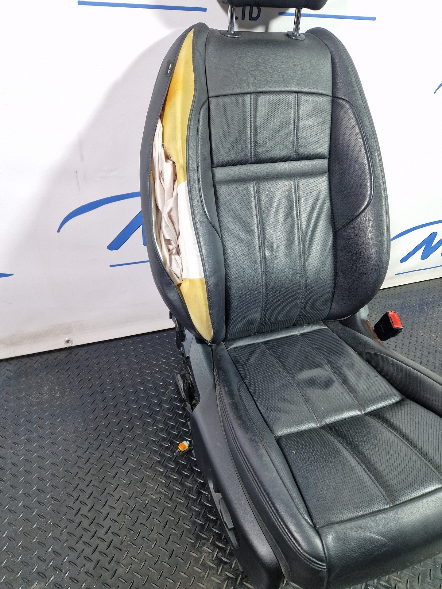 Land Rover Range Rover Evoque Front Right O/S Driver Seat (Deployed)