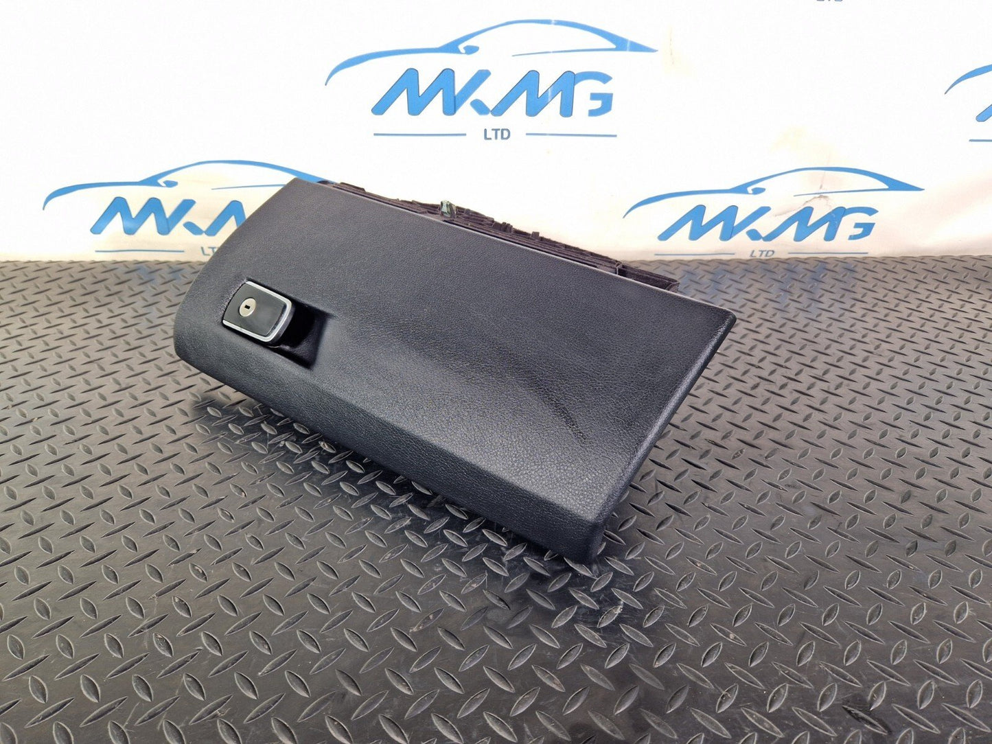 12-18 BMW 3 SERIES F30 LCI GLOVE BOX STORAGE COMPARTMENT 72758410 7227250
