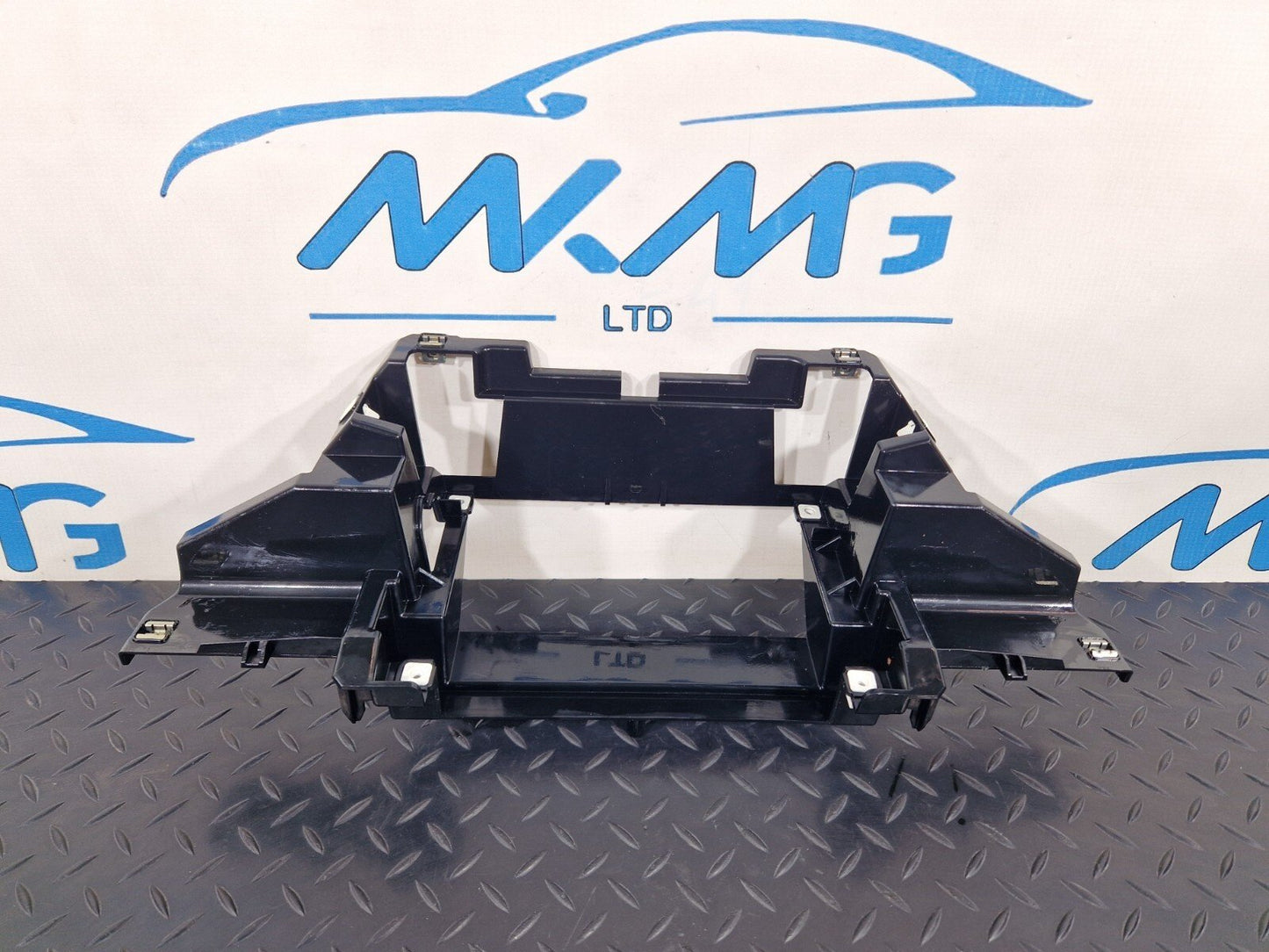 2018-ON MERCEDES BENZ SPRINTER W907 2.2 CDI RADIO FRAME MERCEDES A9108270600