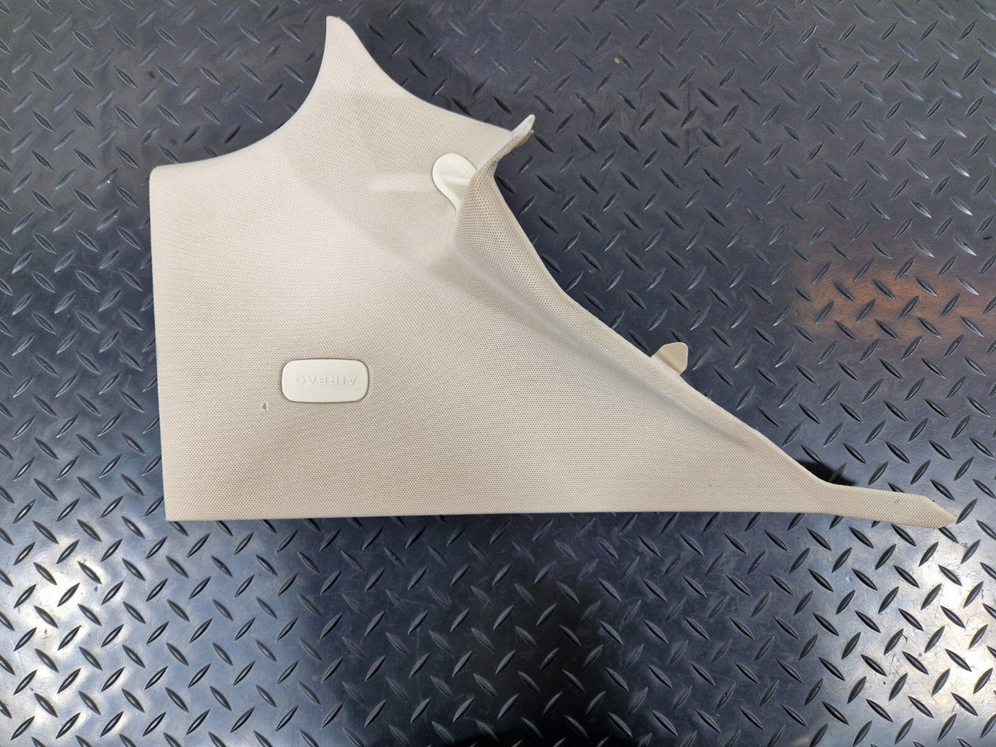 14-21 MERCEDES-BENZ C-CLASS W205 GENUINE REAR LEFT C-PILLAR TRIM COVER PANEL