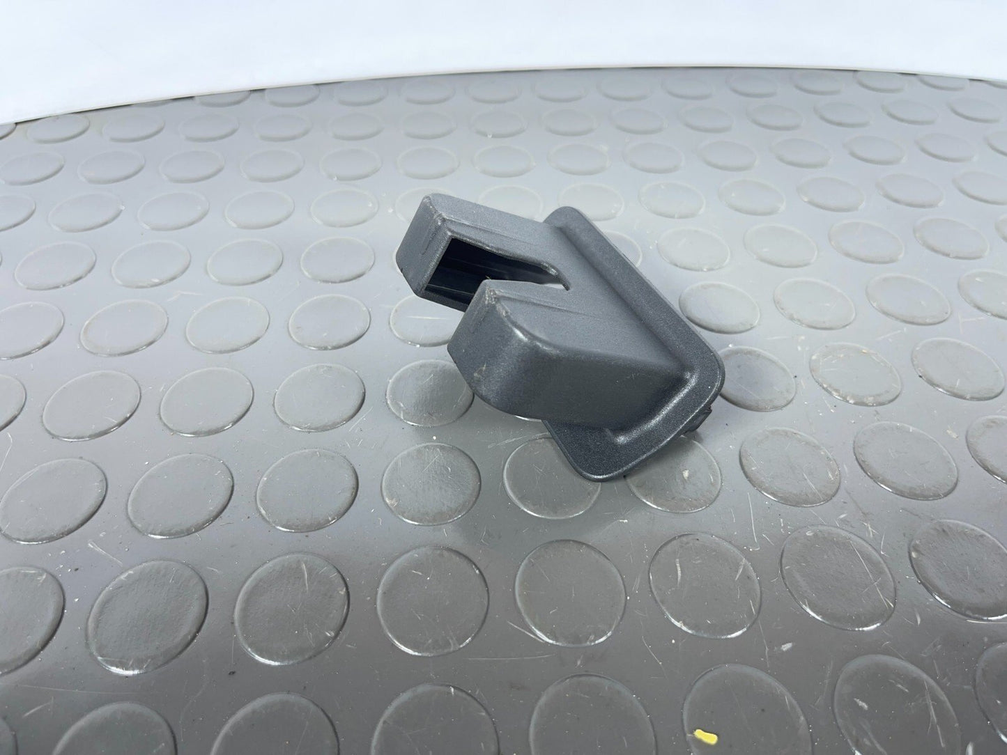 16-19 AUDI A4 B9 SALOON GENUINE BOOT TAILGATE LOCK TRIM COVER 8W5827520