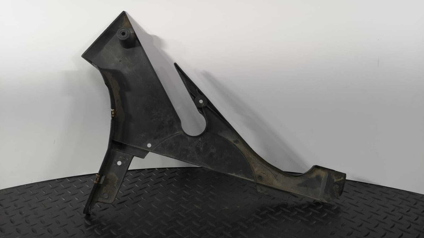 11-16 BMW M5 F10 5-SERIES REAR RIGHT DRIVER SIDE WHEEL ARCH BRACKET 8038102