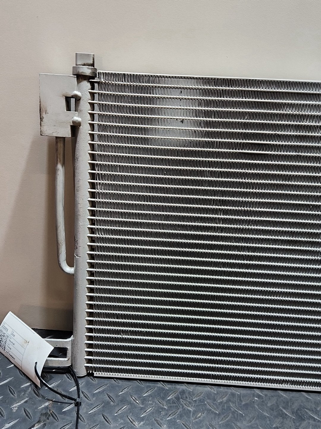 Hella Aftermarket Radiator for Vauxhall Corsa MK3 1.2 A12XER (D)(4400) Hatchback
