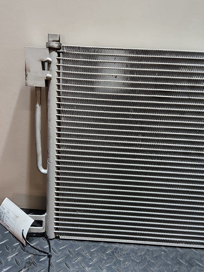 Hella Aftermarket Radiator for Vauxhall Corsa MK3 1.2 A12XER (D)(4400) Hatchback