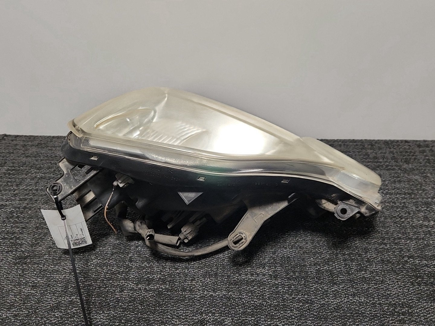 Nissan X-Trail MK2 (T31) SUV Genuine Front Left N/S Passenger Headlight HCR598