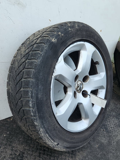 2008 Peugeot Partner MK2 (PH1) (B9) 16" Alloy Wheel with Tyre 215/55/16 ~4mm