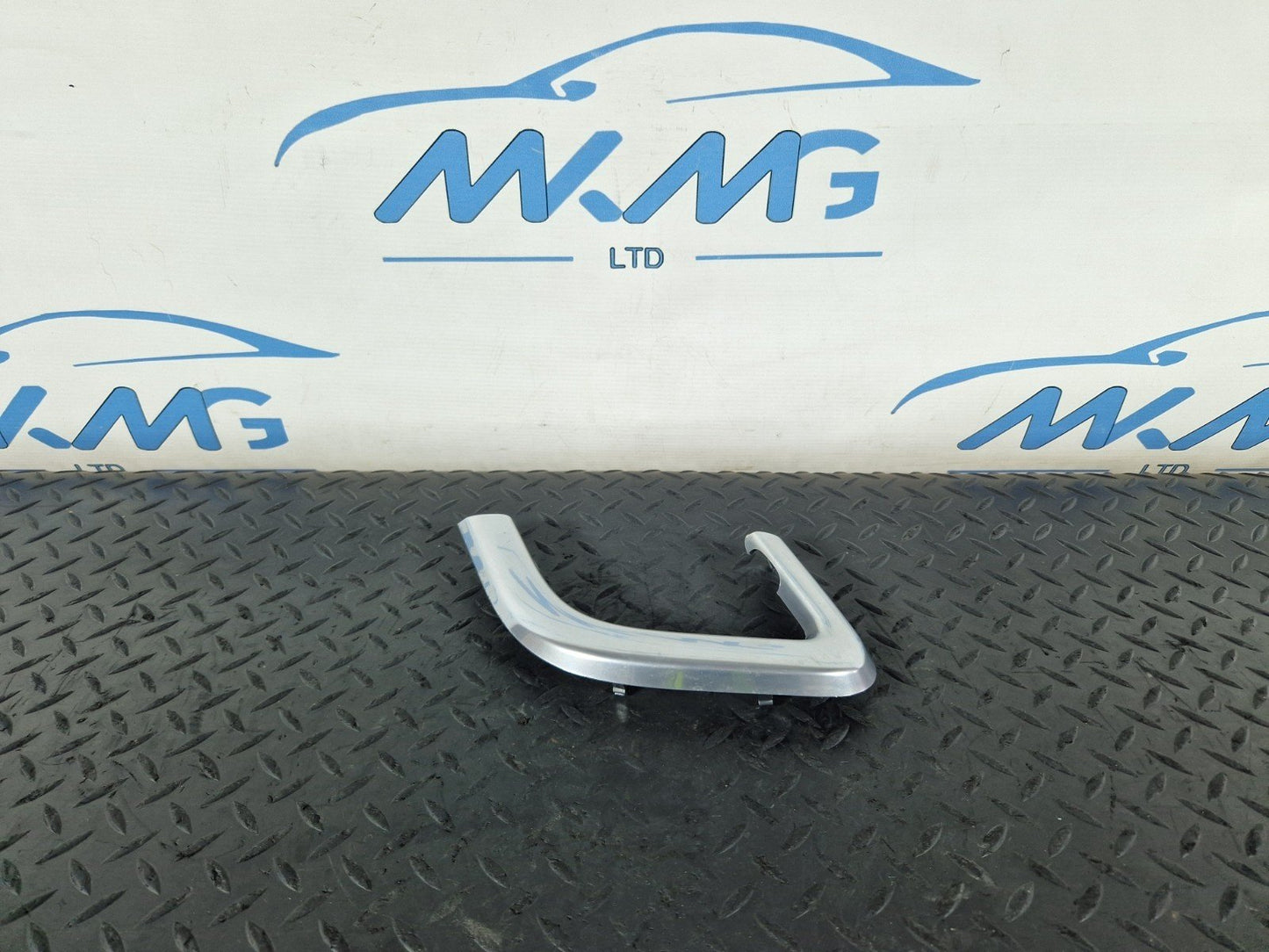 14-19 LAND ROVER L550 GENUINE N/S/F FRONT LEFT DOOR PANEL TRIM FK72237B07A