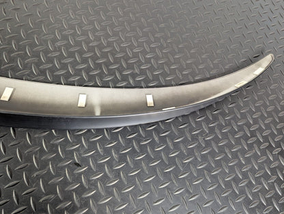 13-19 MERCEDES BENZ CLA C117 REAR SPOILER IN SILVER