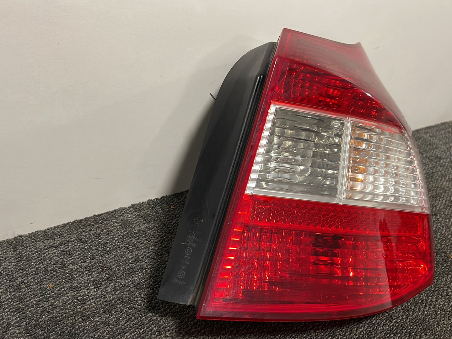 2025 BMW 116i E87 Genuine Rear Right O/S Driver Tail Light Lamp