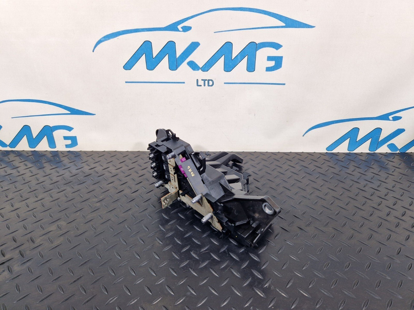 14-21 MERCEDES BENZ C200 W205 FUSE RELAY BOX 2.1 CDI DIESEL A2055407011
