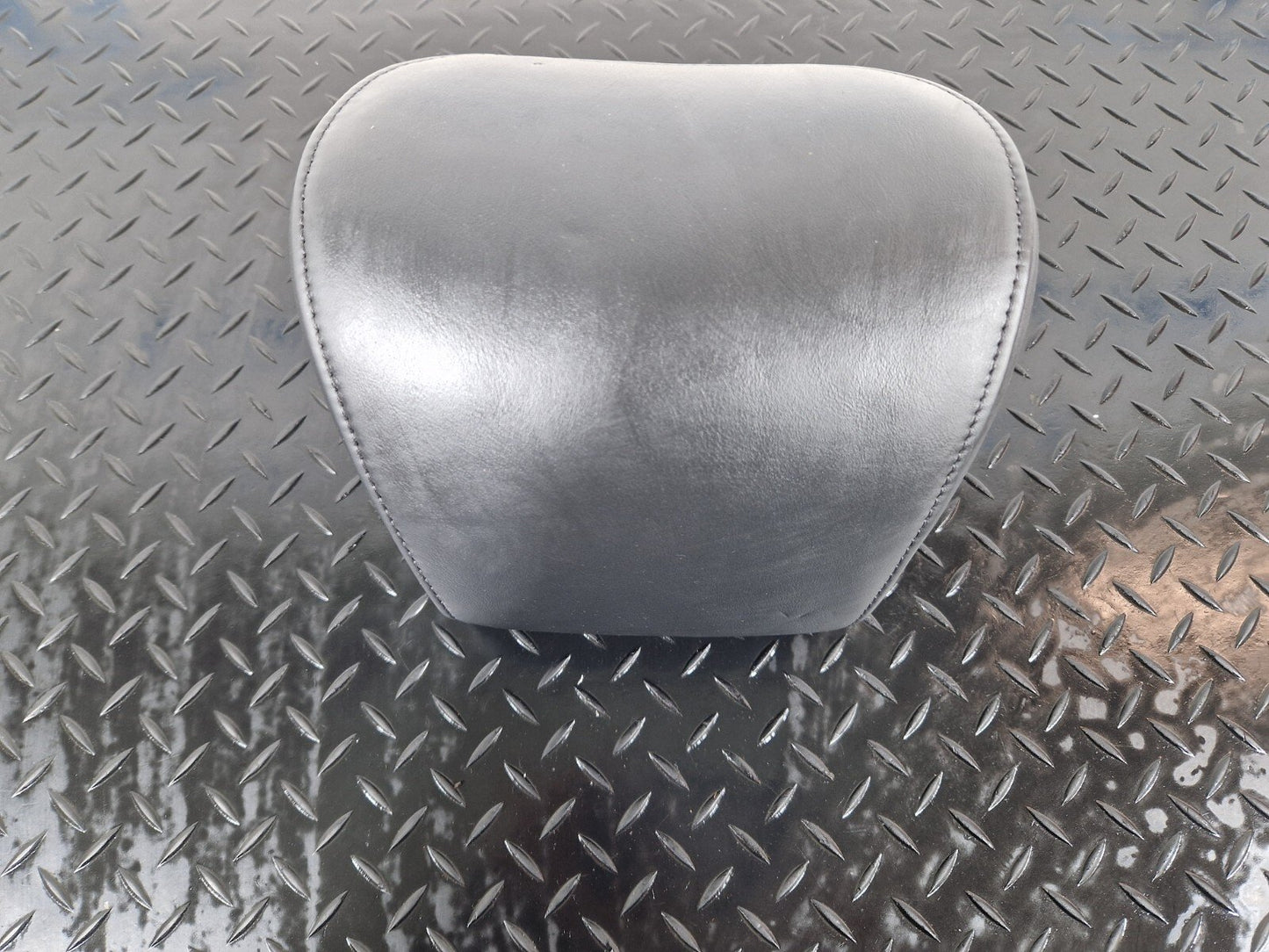 10-18 AUDI A7 4G S-LINE REAR HEADREST LEATHER FITS LEFT RIGHT SIDE REAR