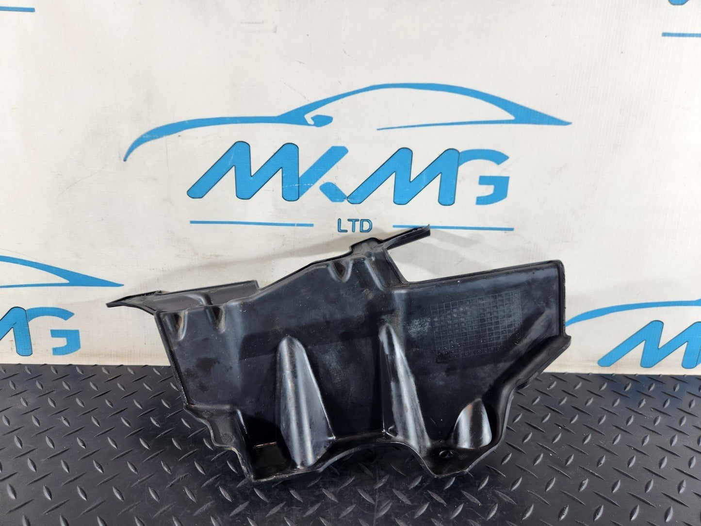13-23 RANGE ROVER SPORT L494 FRONT RIGHT COVER TRIM PANEL MUD GUARD CPLA56372A