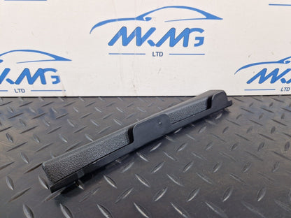 16-19 AUDI A4 B9 GENUINE OEM FRONT RIGHT DRIVER SIDE A PILLAR BRACKET 8W0868204