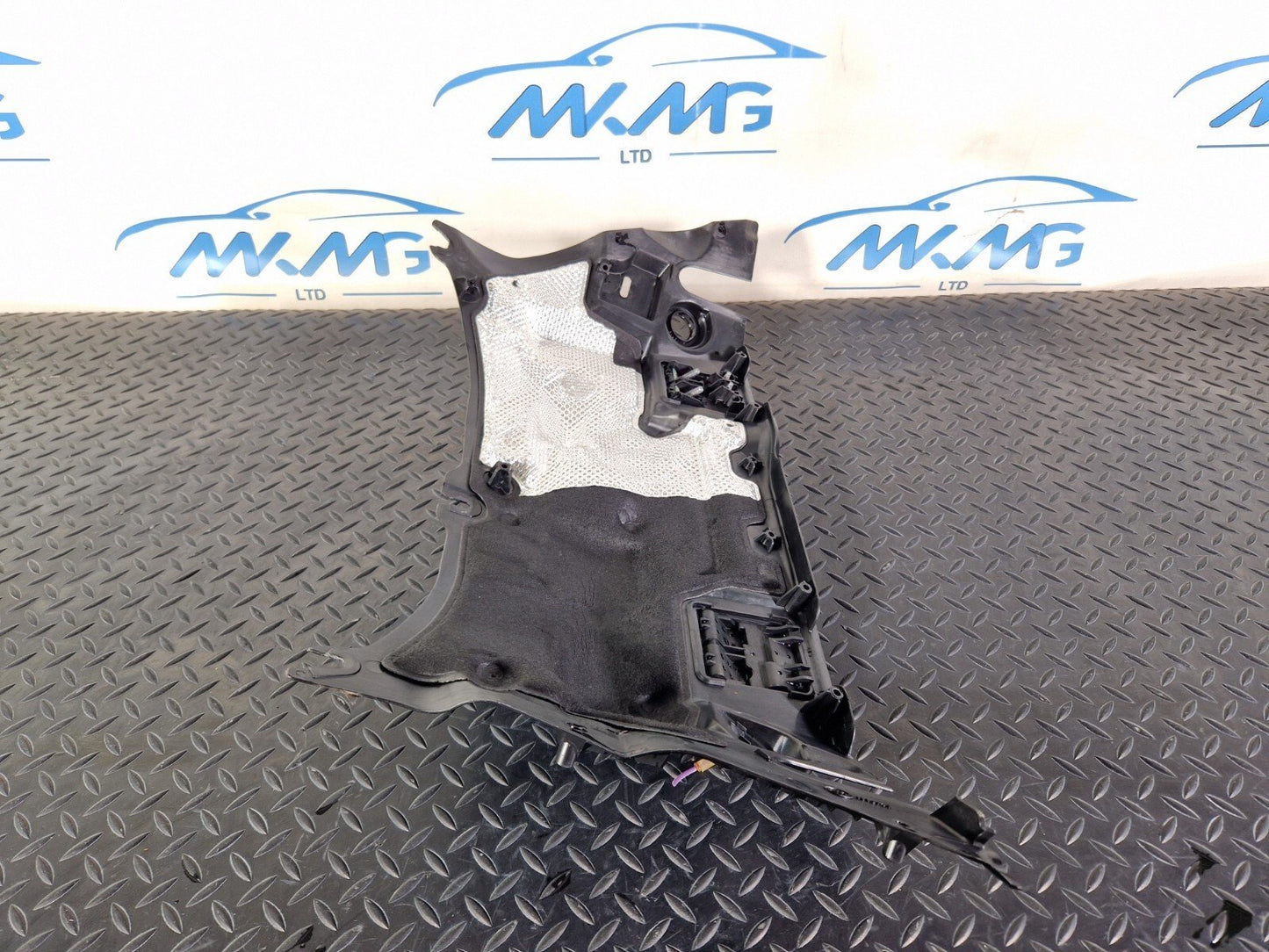 14-21 MERCEDES BENZ C200 W205 FRONT ENGINE  BULKHEAD SHIELD FIREWALL A2056207701