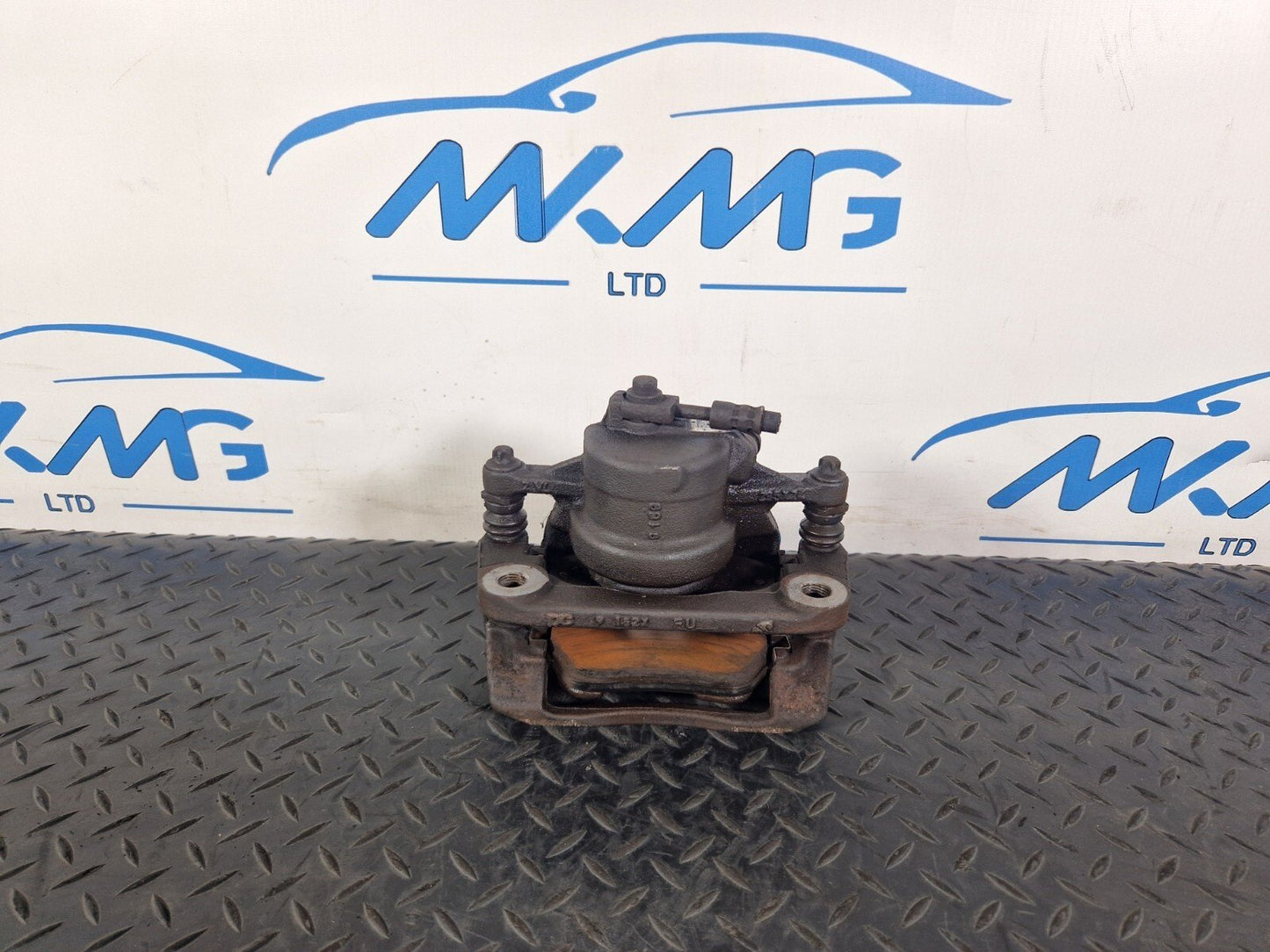 18-ON MERCEDES A CLASS W177 1.5CDI FRONT RIGHT O/S BRAKE CALIPER A1774212000
